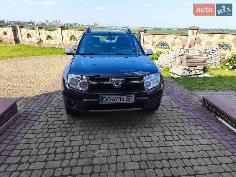 Позашляховик / Кросовер Dacia Duster 2010 в Тернополі