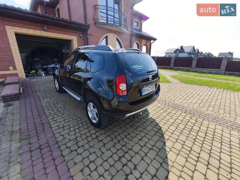 Позашляховик / Кросовер Dacia Duster 2010 в Тернополі