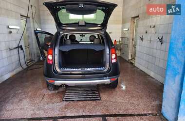 Позашляховик / Кросовер Dacia Duster 2010 в Тернополі