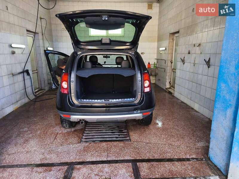 Позашляховик / Кросовер Dacia Duster 2010 в Тернополі