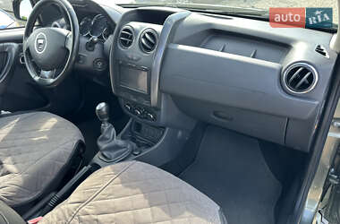 Внедорожник / Кроссовер Dacia Duster 2014 в 