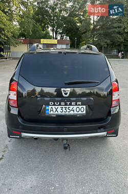 Внедорожник / Кроссовер Dacia Duster 2015 в 
