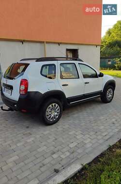 Внедорожник / Кроссовер Dacia Duster 2011 в 