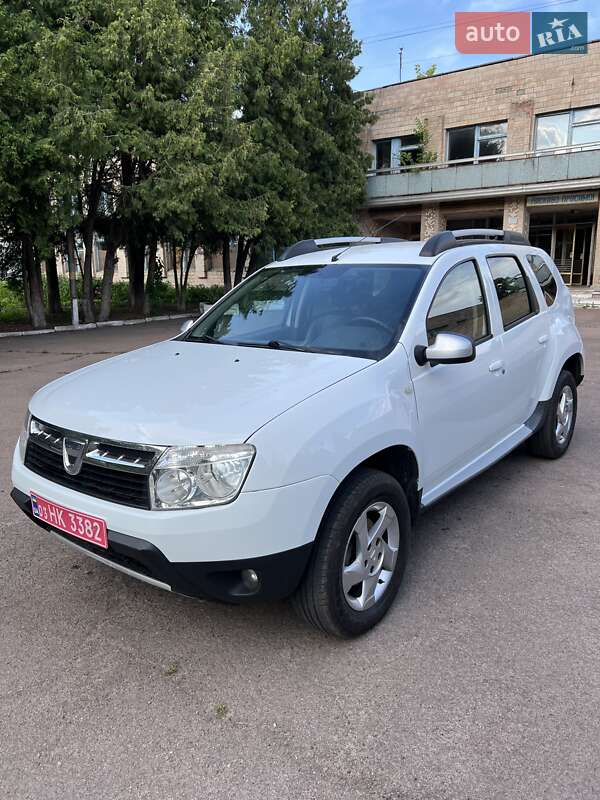 Dacia Duster 2012
