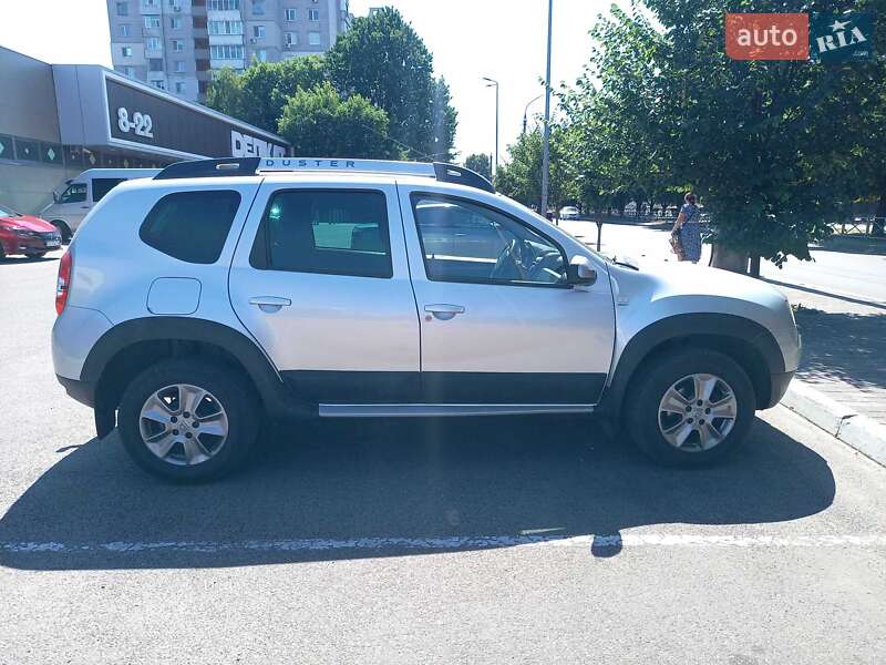 Внедорожник / Кроссовер Dacia Duster 2014 в Черкассах