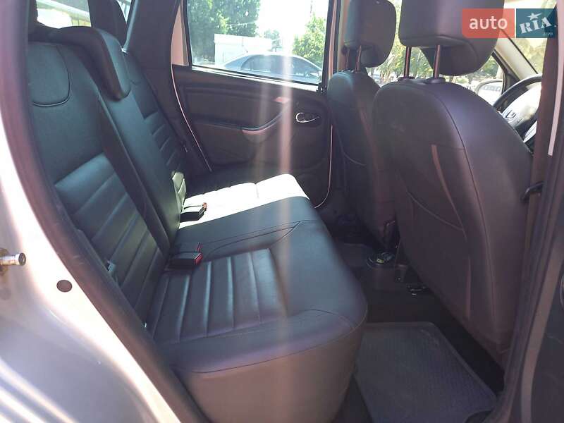 Внедорожник / Кроссовер Dacia Duster 2014 в Черкассах