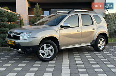 Внедорожник / Кроссовер Dacia Duster 2011 в 