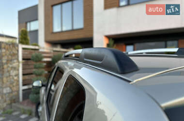 Внедорожник / Кроссовер Dacia Duster 2011 в 