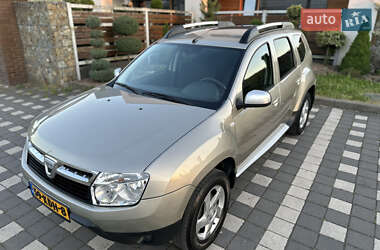 Внедорожник / Кроссовер Dacia Duster 2011 в 