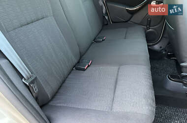 Внедорожник / Кроссовер Dacia Duster 2011 в 
