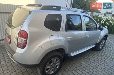 Позашляховик / Кросовер Dacia Duster 2014 в 