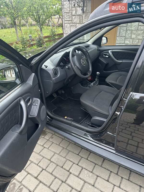 Внедорожник / Кроссовер Dacia Duster 2014 в Луцке