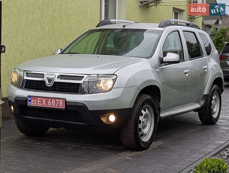 Dacia Duster 2012