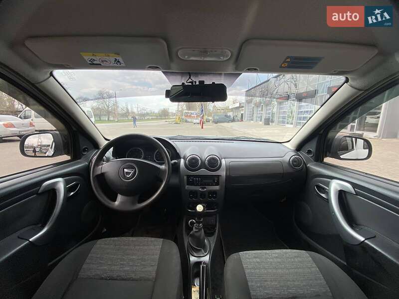 Внедорожник / Кроссовер Dacia Duster 2011 в Николаеве