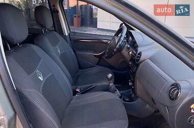 Внедорожник / Кроссовер Dacia Duster 2010 в 