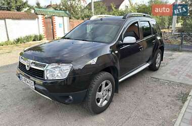 Внедорожник / Кроссовер Dacia Duster 2011 в 