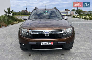 Позашляховик / Кросовер Dacia Duster 2010 в 