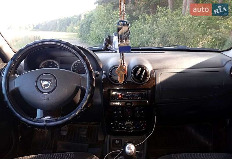 Внедорожник / Кроссовер Dacia Duster 2012 в Тростянце
