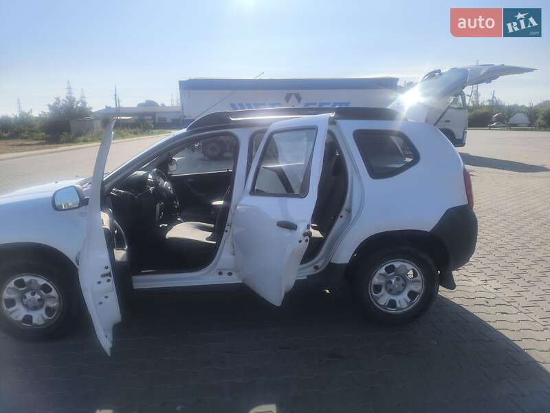 Позашляховик / Кросовер Dacia Duster 2010 в Луцьку