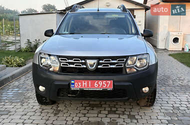Позашляховик / Кросовер Dacia Duster 2014 в Луцьку