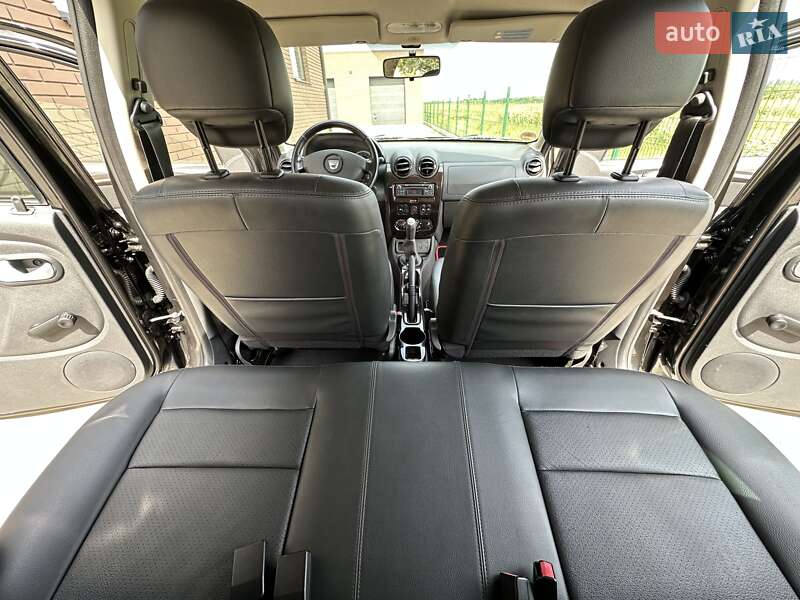 Позашляховик / Кросовер Dacia Duster 2012 в Луцьку