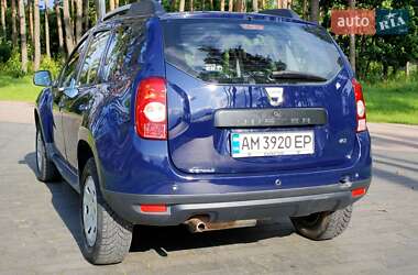 Внедорожник / Кроссовер Dacia Duster 2011 в 