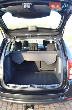 Внедорожник / Кроссовер Dacia Duster 2010 в 