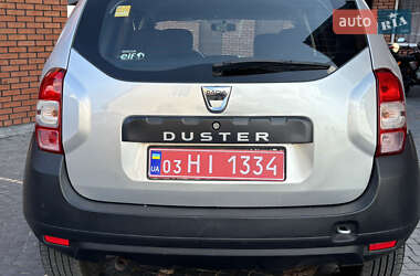 Внедорожник / Кроссовер Dacia Duster 2016 в 
