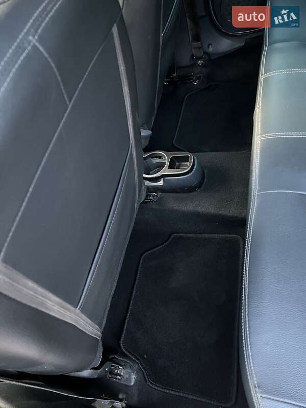 Позашляховик / Кросовер Dacia Duster 2011 в Ніжині фото 40 Позашляховик / Кросовер Dacia Duster 2011 в Ніжині