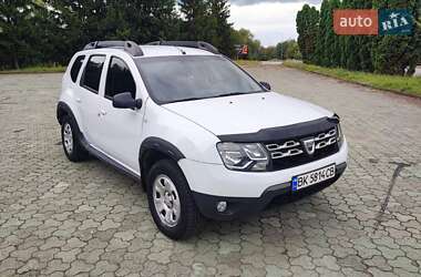 Внедорожник / Кроссовер Dacia Duster 2014 в 