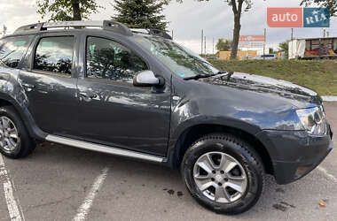 Внедорожник / Кроссовер Dacia Duster 2016 в 