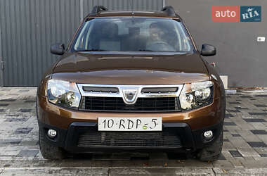 Внедорожник / Кроссовер Dacia Duster 2013 в 