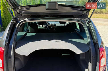 Внедорожник / Кроссовер Dacia Duster 2012 в 