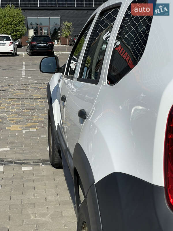 Внедорожник / Кроссовер Dacia Duster 2011 в Луцке фото 17 Внедорожник / Кроссовер Dacia Duster 2011 в Луцке