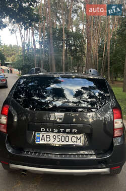 Внедорожник / Кроссовер Dacia Duster 2015 в 