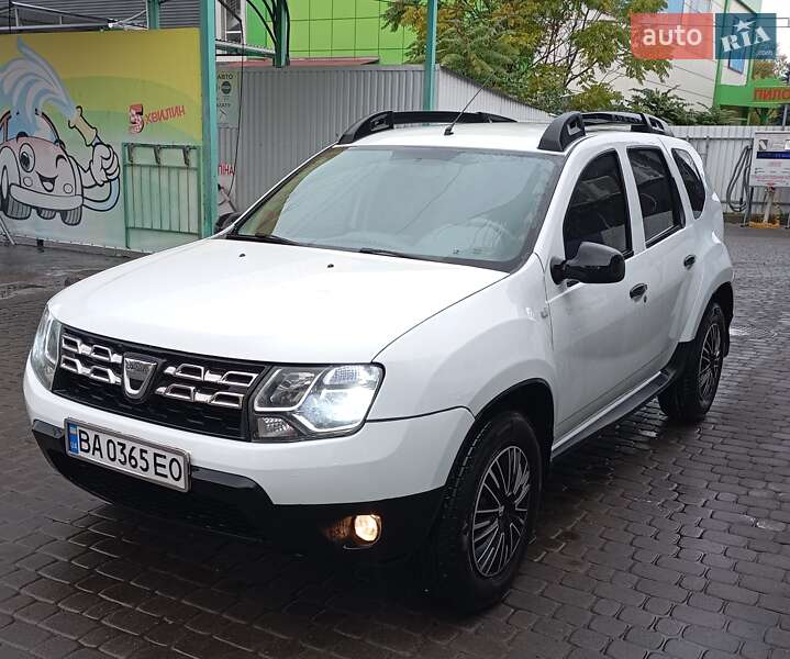 Внедорожник / Кроссовер Dacia Duster 2016 в Черкассах