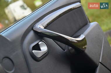 Внедорожник / Кроссовер Dacia Duster 2011 в 