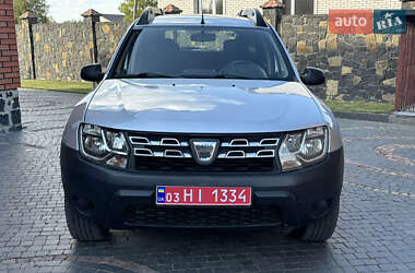 Внедорожник / Кроссовер Dacia Duster 2016 в 