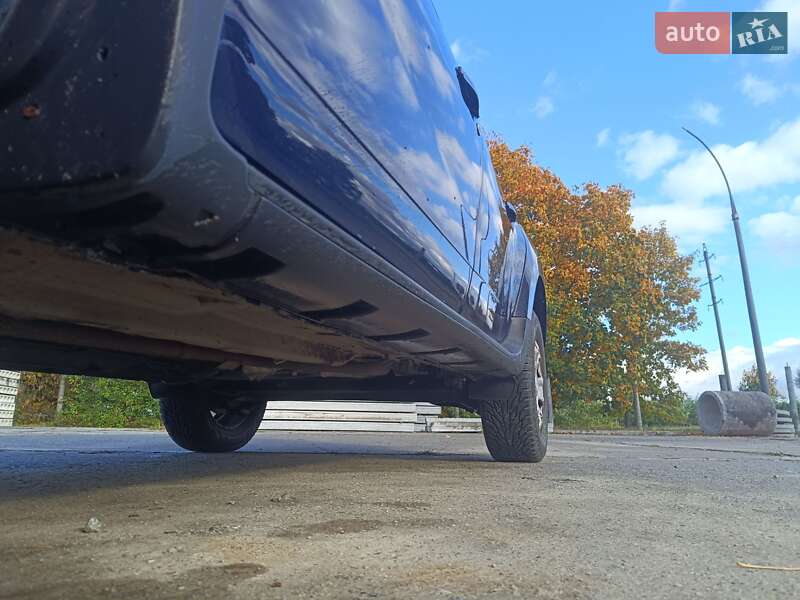 Позашляховик / Кросовер Dacia Duster 2010 в Нетішині