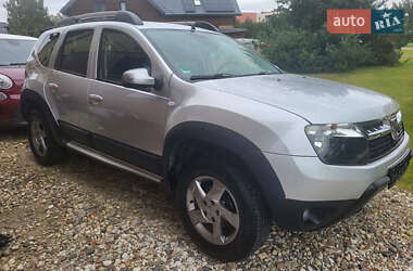 Позашляховик / Кросовер Dacia Duster 2014 в Харкові