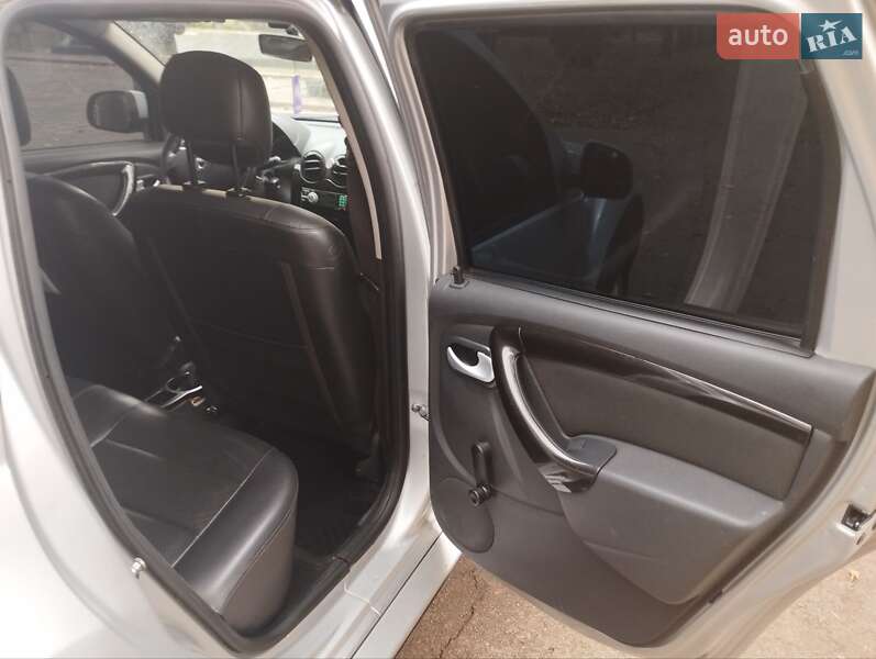 Внедорожник / Кроссовер Dacia Duster 2010 в Нежине фото 9 Внедорожник / Кроссовер Dacia Duster 2010 в Нежине