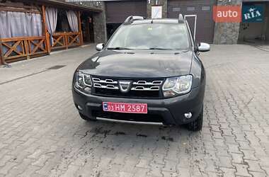 Внедорожник / Кроссовер Dacia Duster 2016 в 