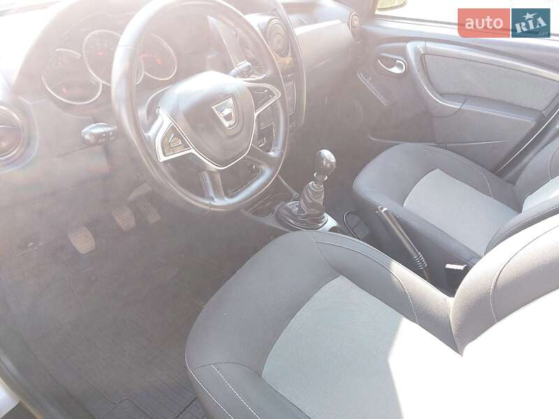 Позашляховик / Кросовер Dacia Duster 2017 в Тернополі фото 23 Позашляховик / Кросовер Dacia Duster 2017 в Тернополі