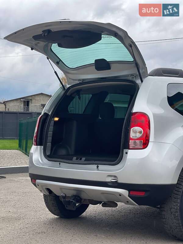 Позашляховик / Кросовер Dacia Duster 2010 в Радивиліві