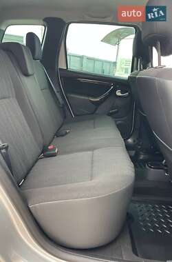 Внедорожник / Кроссовер Dacia Duster 2010 в 