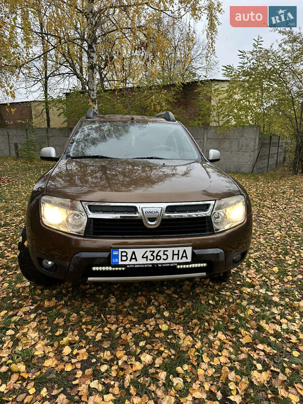 Dacia Duster 2011