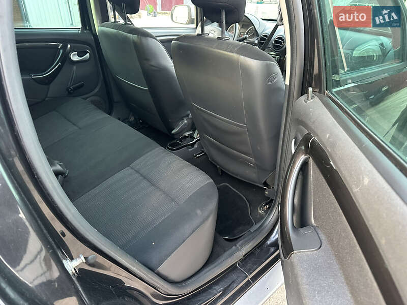 Внедорожник / Кроссовер Dacia Duster 2010 в Сокале