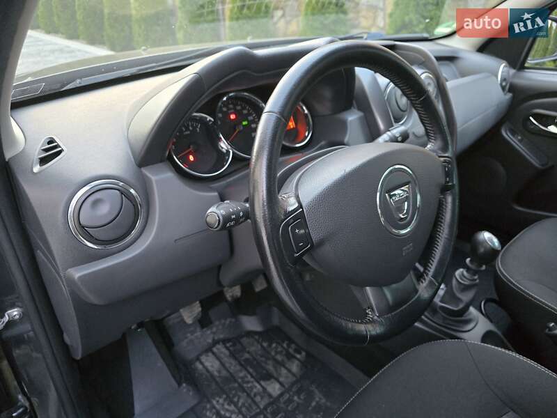 Внедорожник / Кроссовер Dacia Duster 2014 в Ивано-Франковске