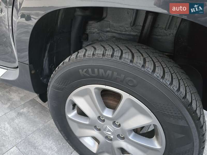 Внедорожник / Кроссовер Dacia Duster 2014 в Ивано-Франковске