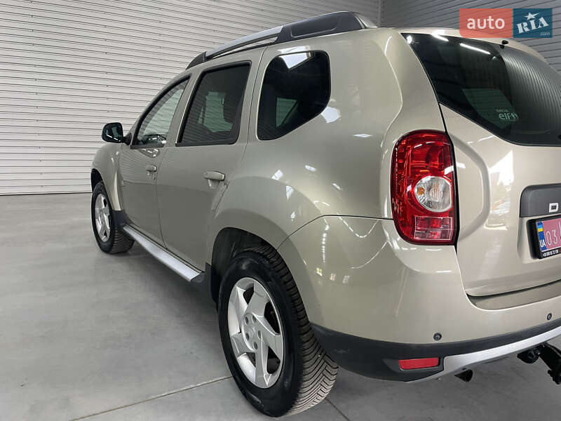 Внедорожник / Кроссовер Dacia Duster 2011 в Стрые